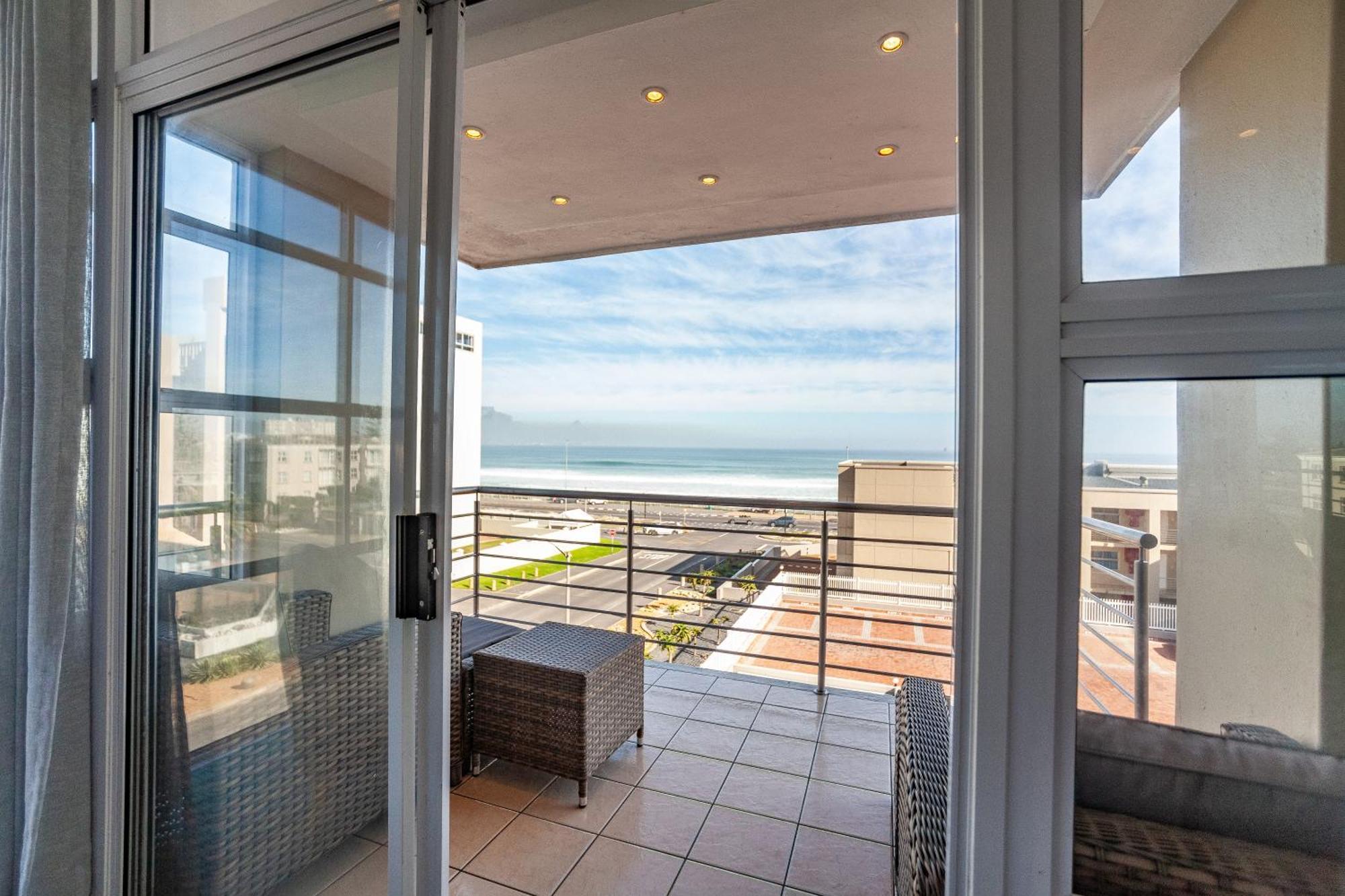 Luxury Ocean View Beachfront 2 Bed Apartment -206 The Waves, Blouberg, Cape Town Bloubergstrand Exterior photo