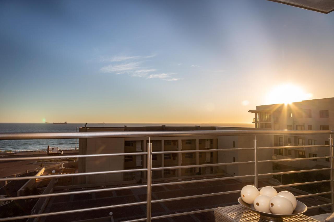 Luxury Ocean View Beachfront 2 Bed Apartment -206 The Waves, Blouberg, Cape Town Bloubergstrand Exterior photo